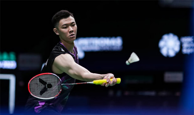 随着五名外